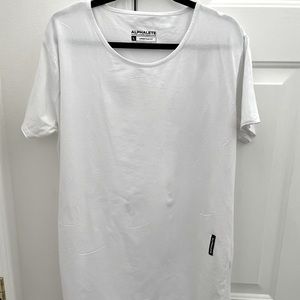 Alphalete scoop neck tee size Large